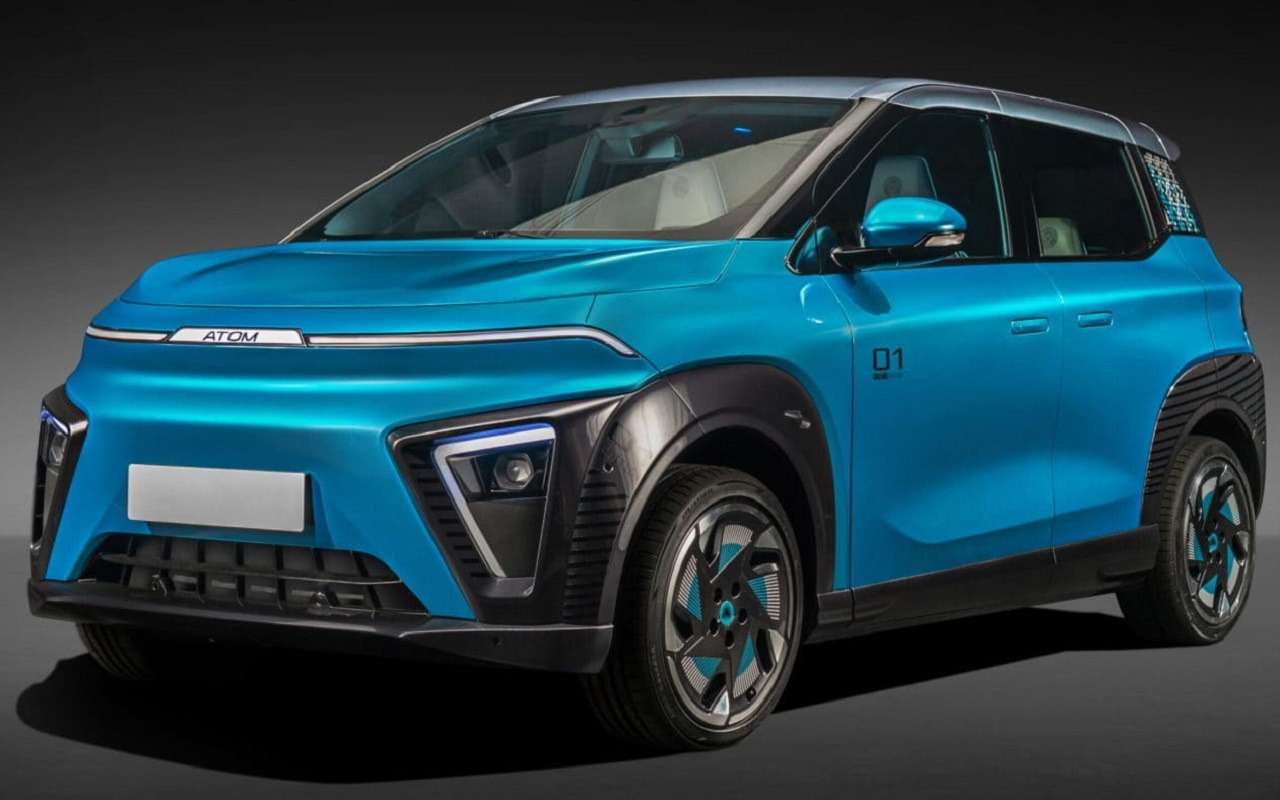 Прототип электромобиля Атом