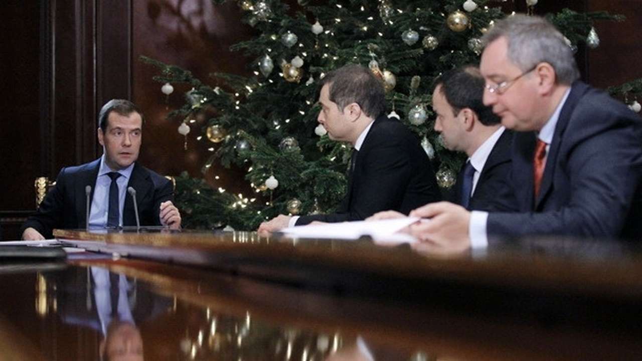 Премьер РФ потребовал ускорить принятие закона о пьяном вождении 