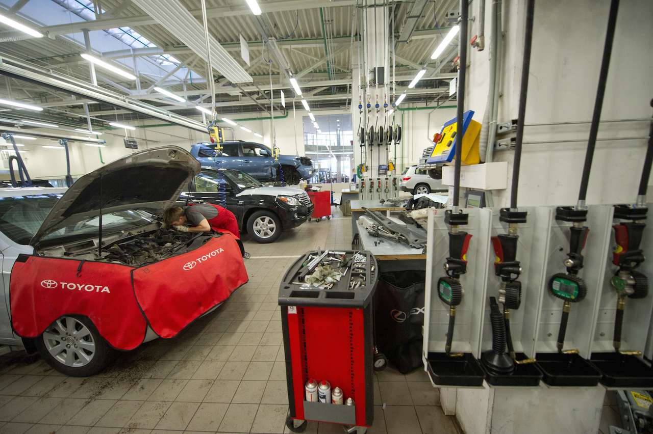 «Отремонтировать» свой имидж: отзывные кампании от Lada до Cadillac