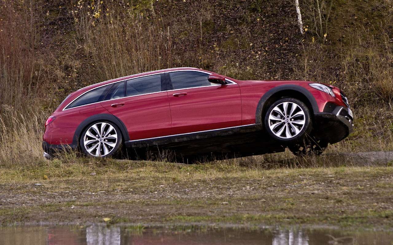 Mercedes-Benz E-класса All-Terrain окунулся в грязь