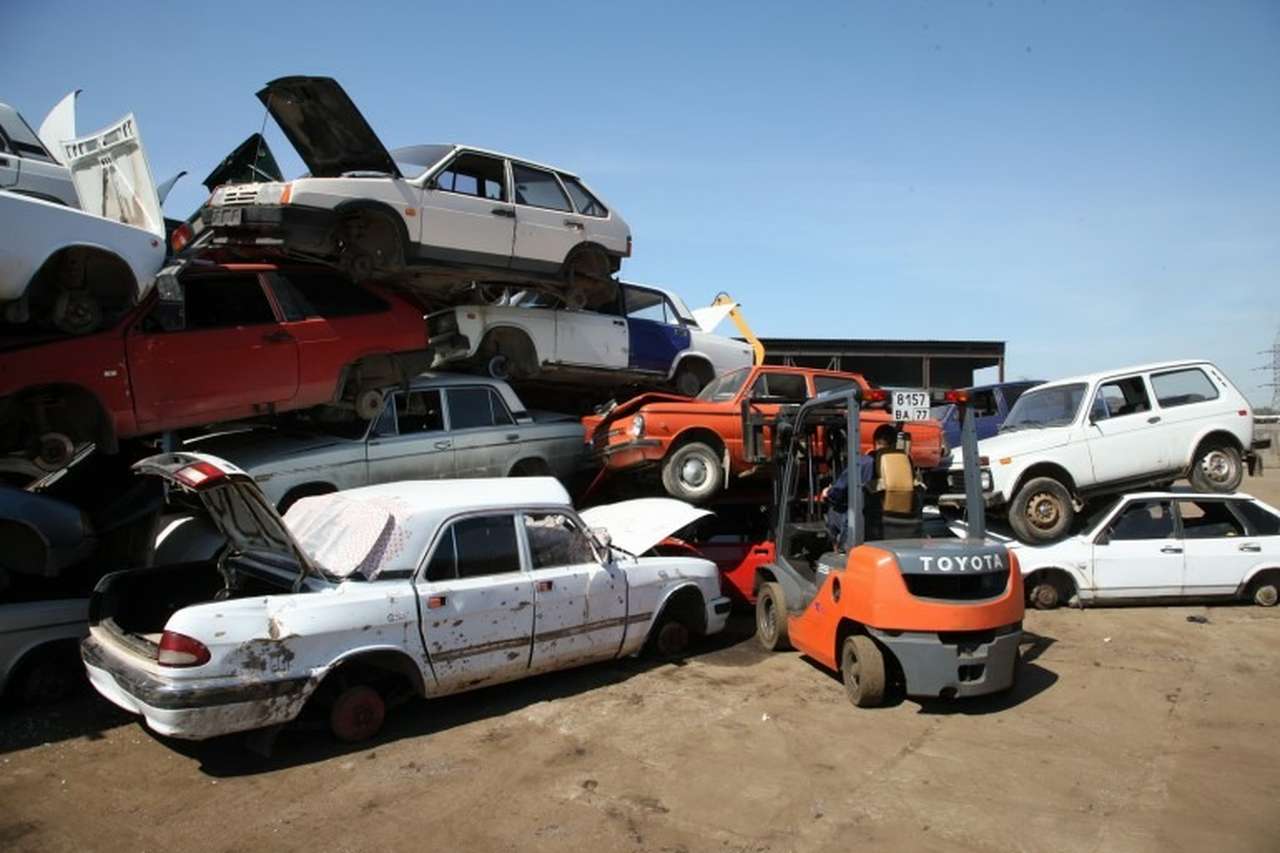 АВТОВАЗ сохраняет продажи за счет госпрограмм обновления автопарка