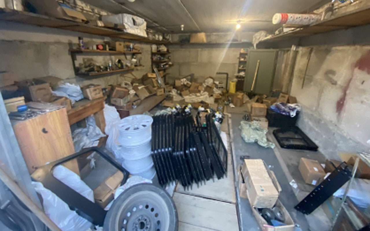 На УАЗе накрыли банду воров запчастей