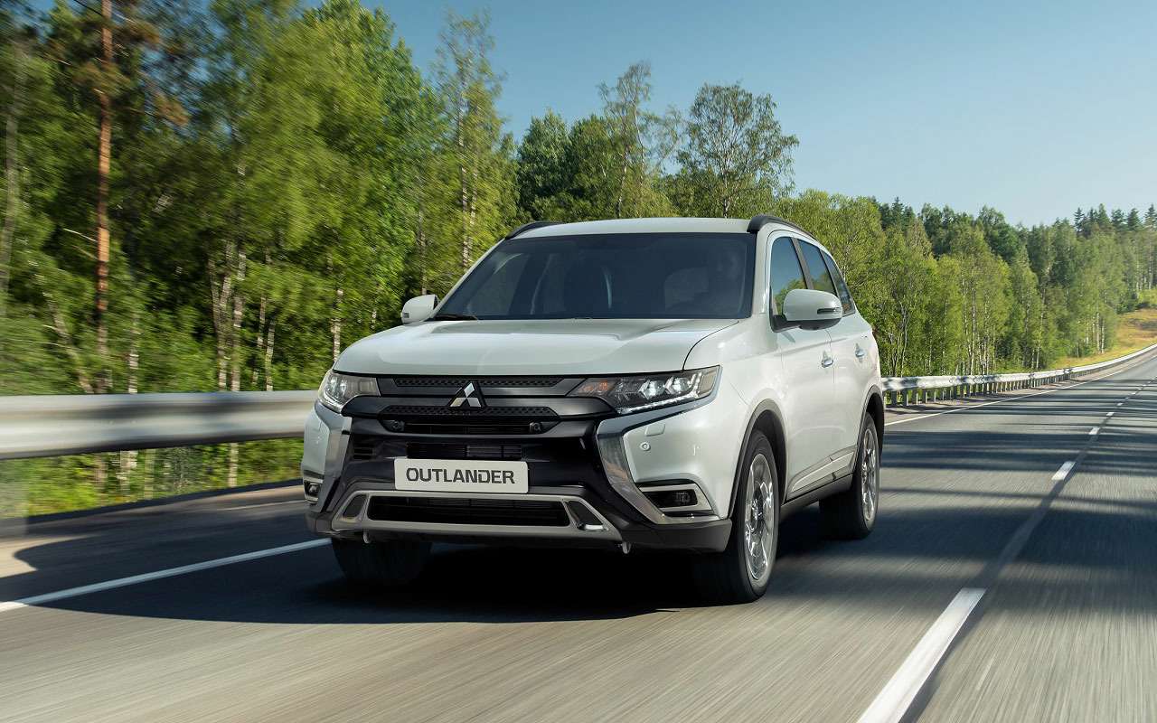 Mitsubishi outlander 4wd. Митсубиси Аутлендер 2021. Мицубиси Аутлендер 2022. Новый Митсубиси Аутлендер. Новый Mitsubishi Outlander 2021.