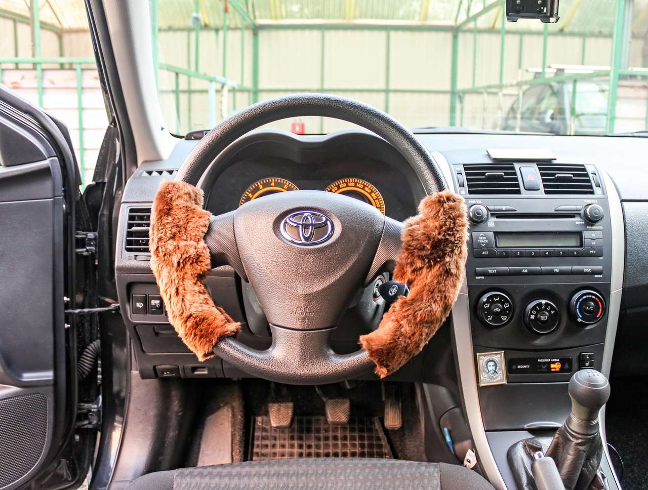 Советы бывалых: усовершенствуем гаражные ворота, промываем радиатор, экономим на омывайке