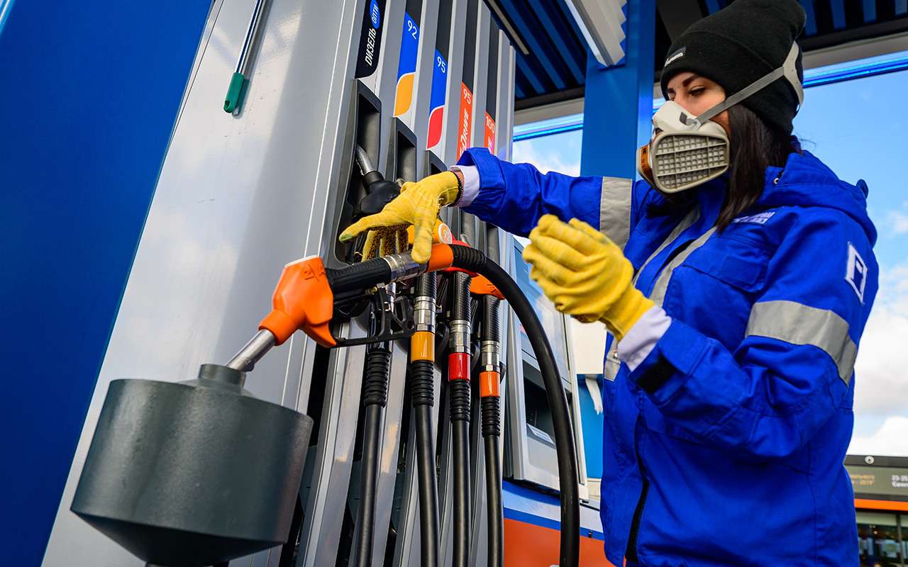 За бензином — в Ярославль. Выяснилось, где топливо дешевле