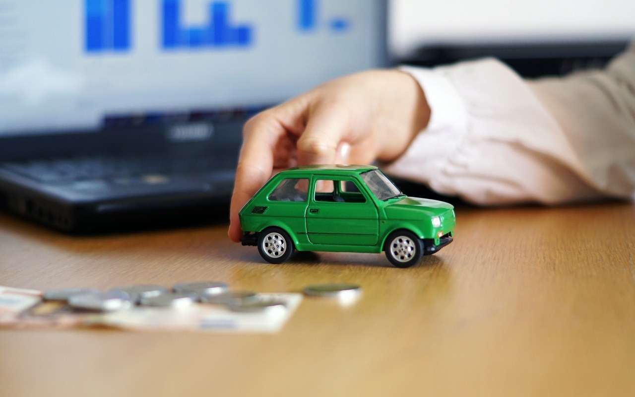 Россияне часто занимают на покупку автомобиля и реже всего жалеют об этом