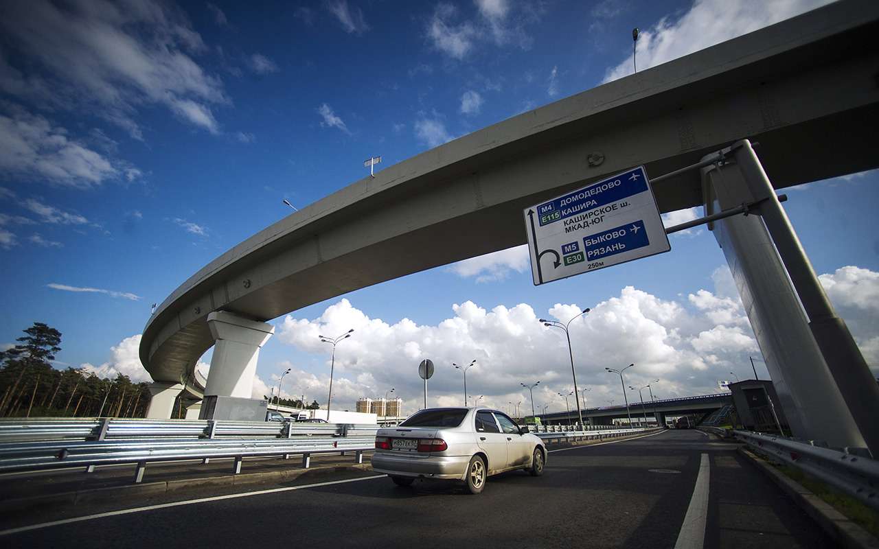 На МКАД и ТТК могут появиться платные полосы
