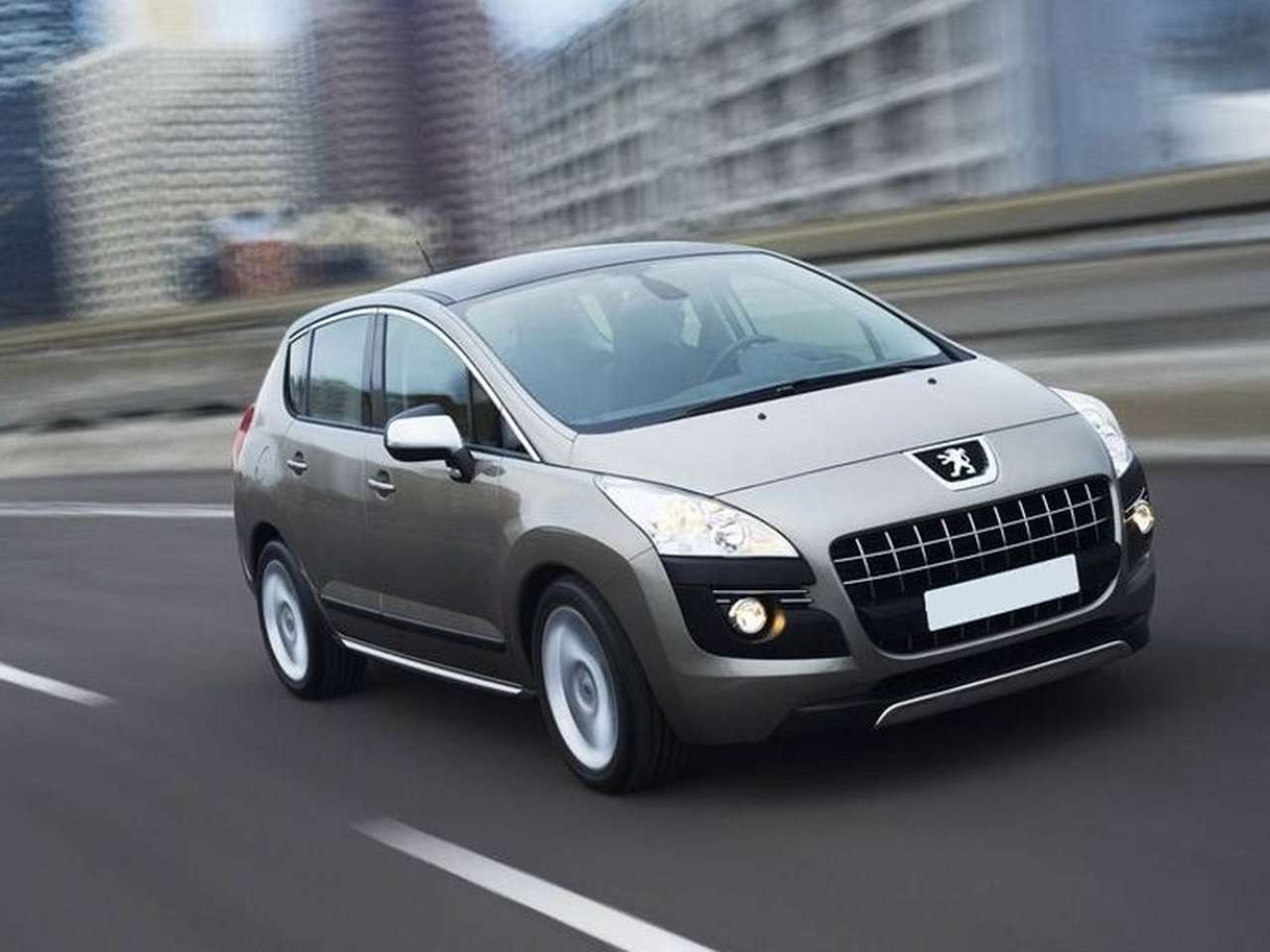 «Пижон» с неуемным аппетитом, или Почему Peugeot 3008 I не пользуется спросом у покупателей