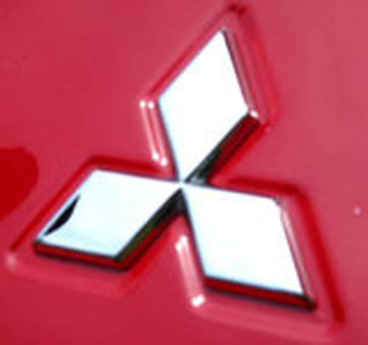 Mitsubishi продала меньше автомобилей