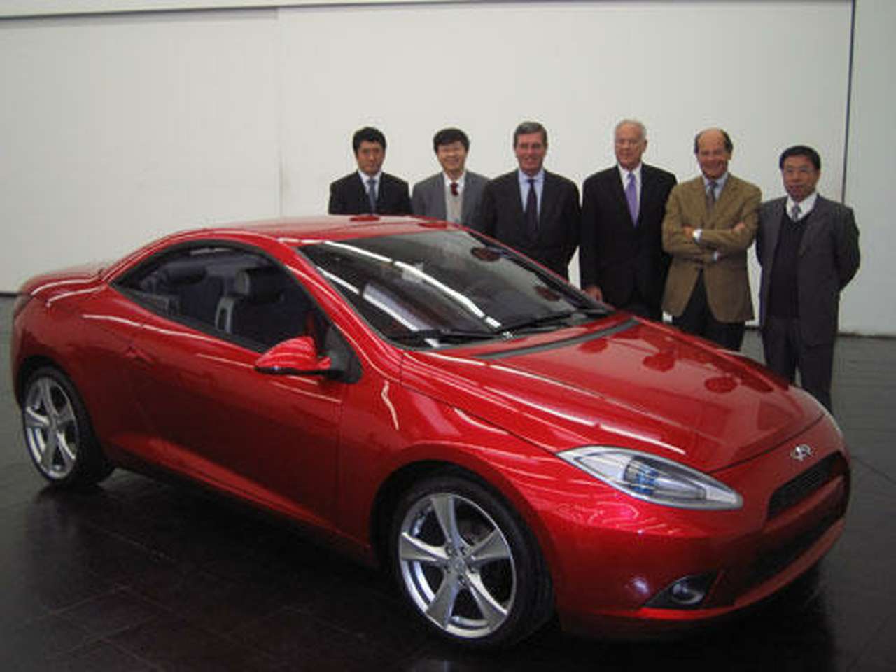 Китайская Chery запускает дешевый люксовый кабриолет