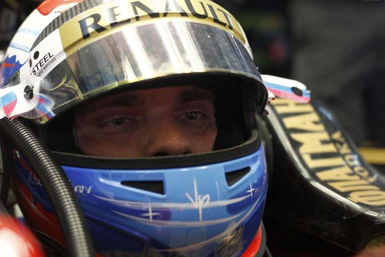 Виталий Петров перед Гран-При Китая: «Мы должны и дальше работать изо всех сил»