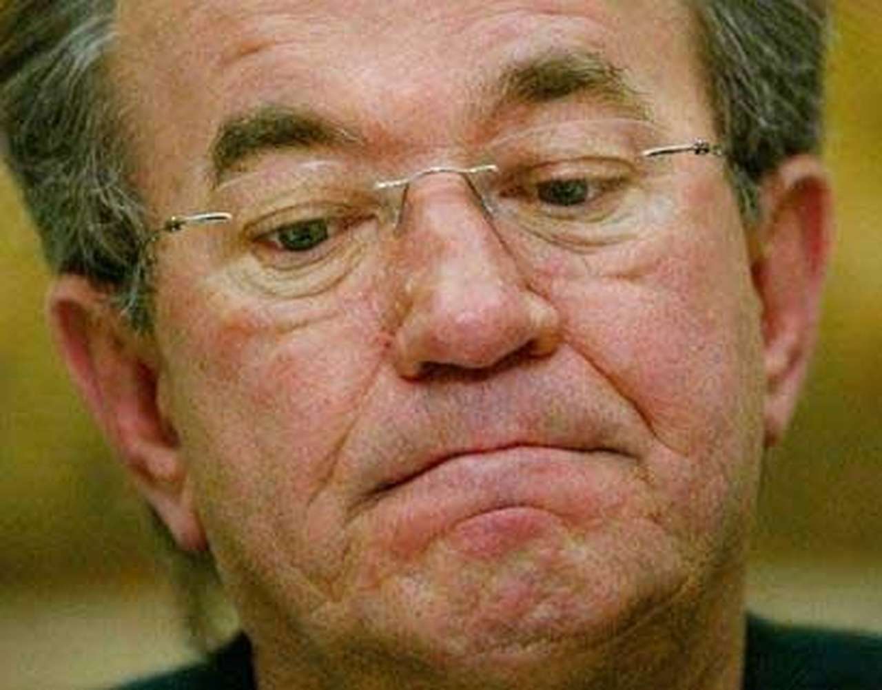 Канадцы недовольны отказом DaimlerChrysler строить у них завод
