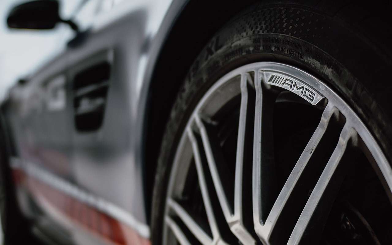 Зачем мне спорткар, если я не гонщик? — рассказывают владельцы