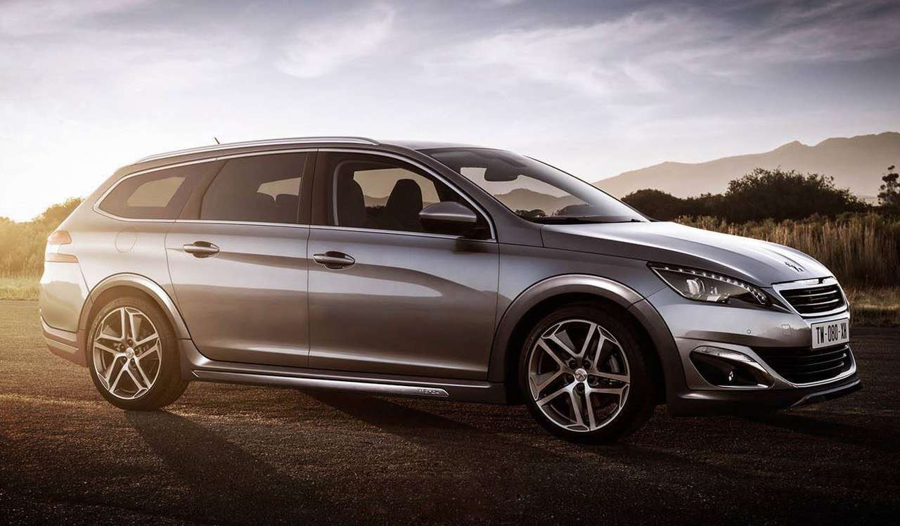 Появился эскиз универсала повышенной проходимости Peugeot 308