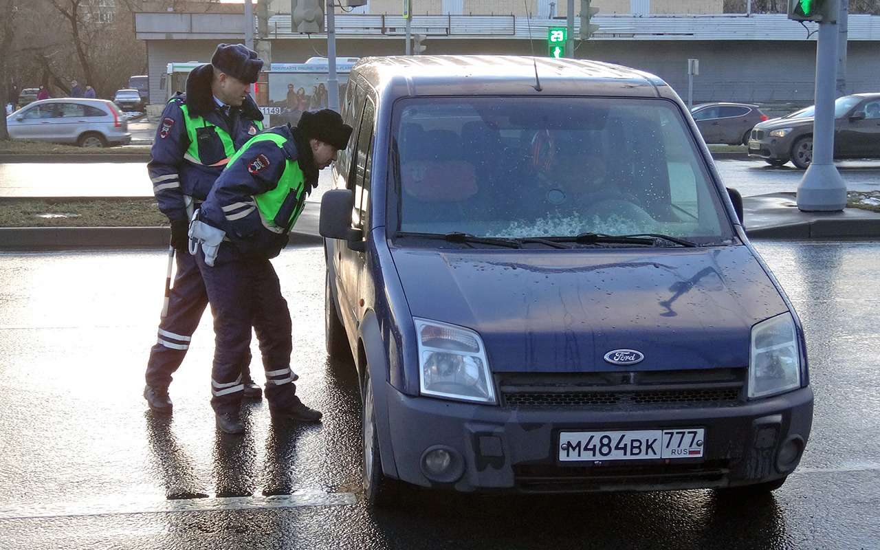 Полицейским разрешат взламывать подозрительные авто