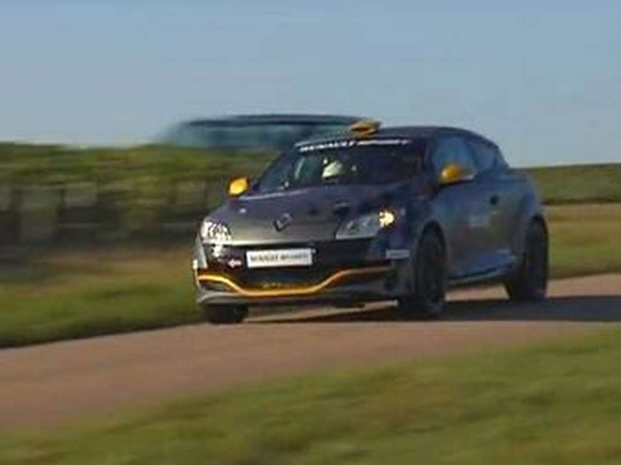 Renault представила раллийный Megane RS N4