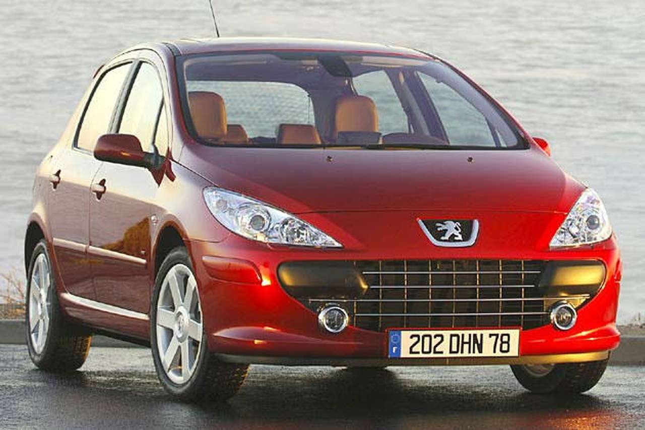 Peugeot 307 меняет внешность