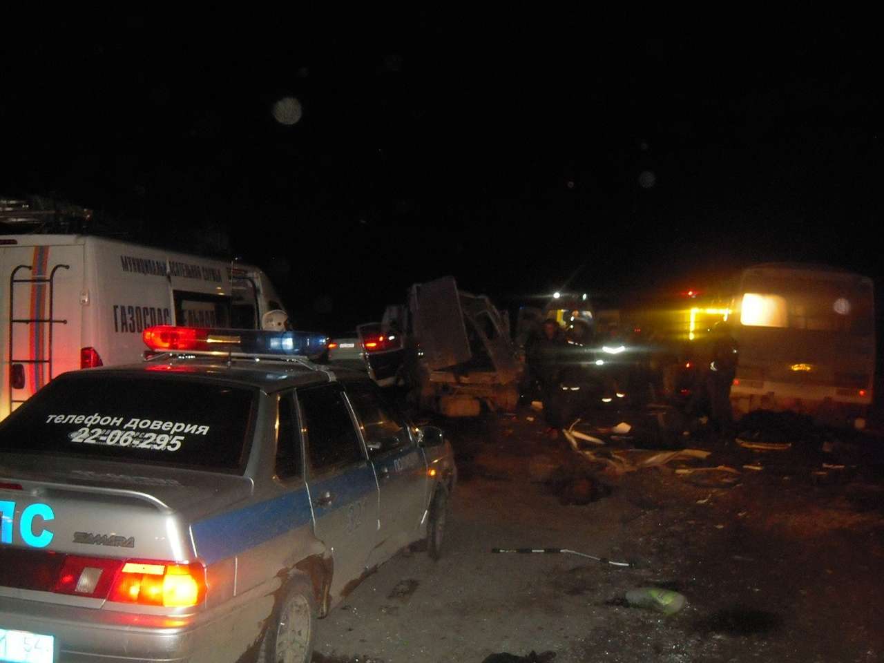 Под Новосибирском в массовом ДТП погибли 4 человека