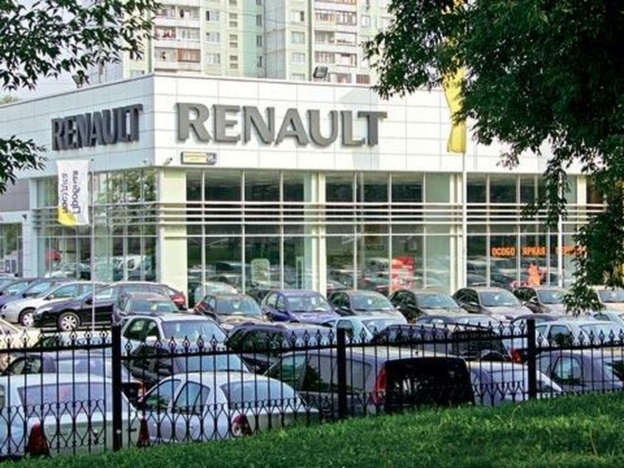 «Автомир»: форма, идущая впереди содержания.