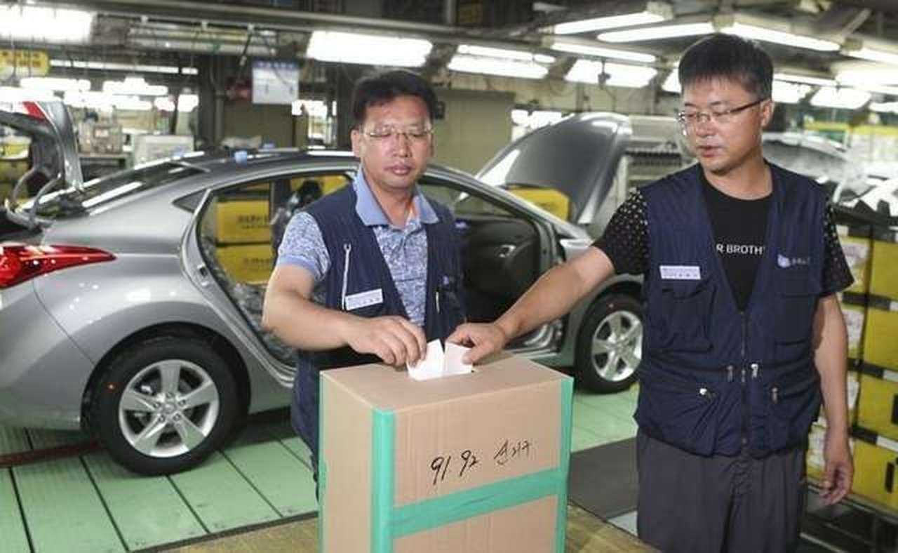 Работники Hyundai и Kia проголосовали за забастовку