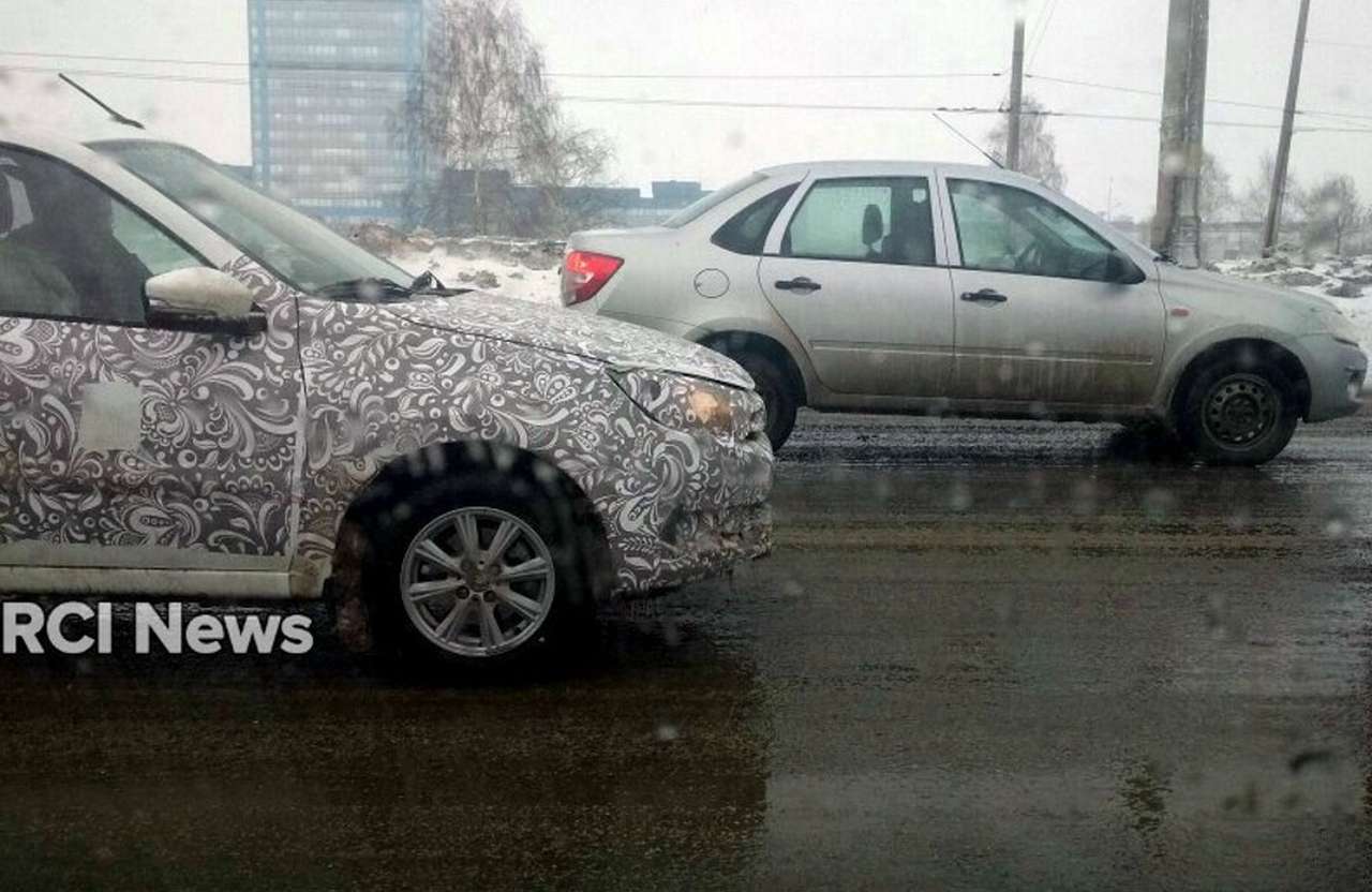 Икс ей к лицу: обновленная Lada Granta вновь замечена на тестах