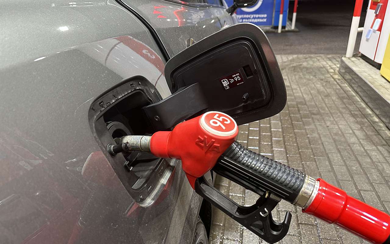 Эмбарго на бензин отменили, и цены пошли вверх