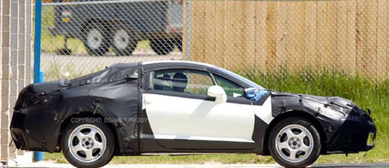 Новый Mitsubishi Eclipse проходит испытания