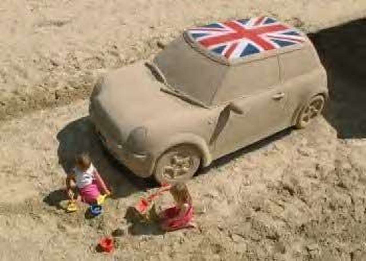 Mini из песка