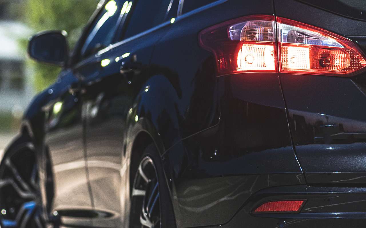 Названы самые популярные у россиян авто с пробегом