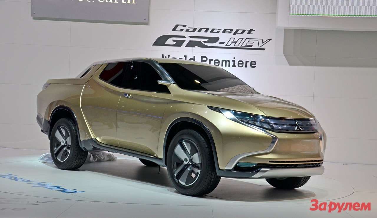 В Женеве показался гибридный пикап L200 из будущего