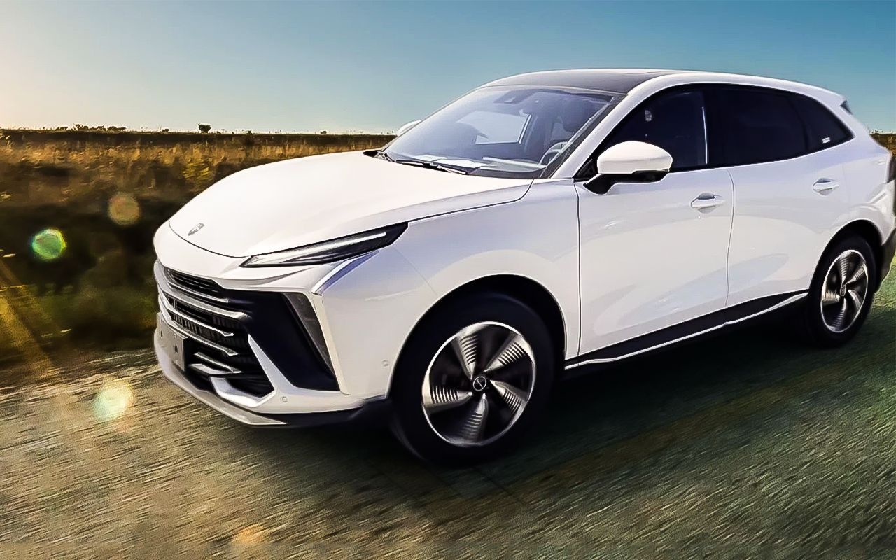 В России представлен китайский Lamborghini c запасом хода 1160 км