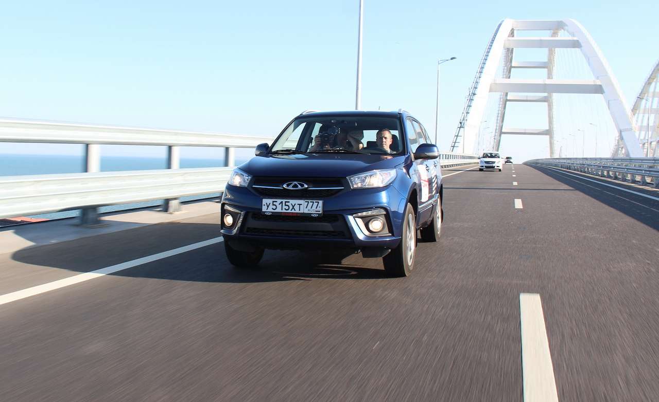 Самая популярная трасса России: проверка кроссоверами