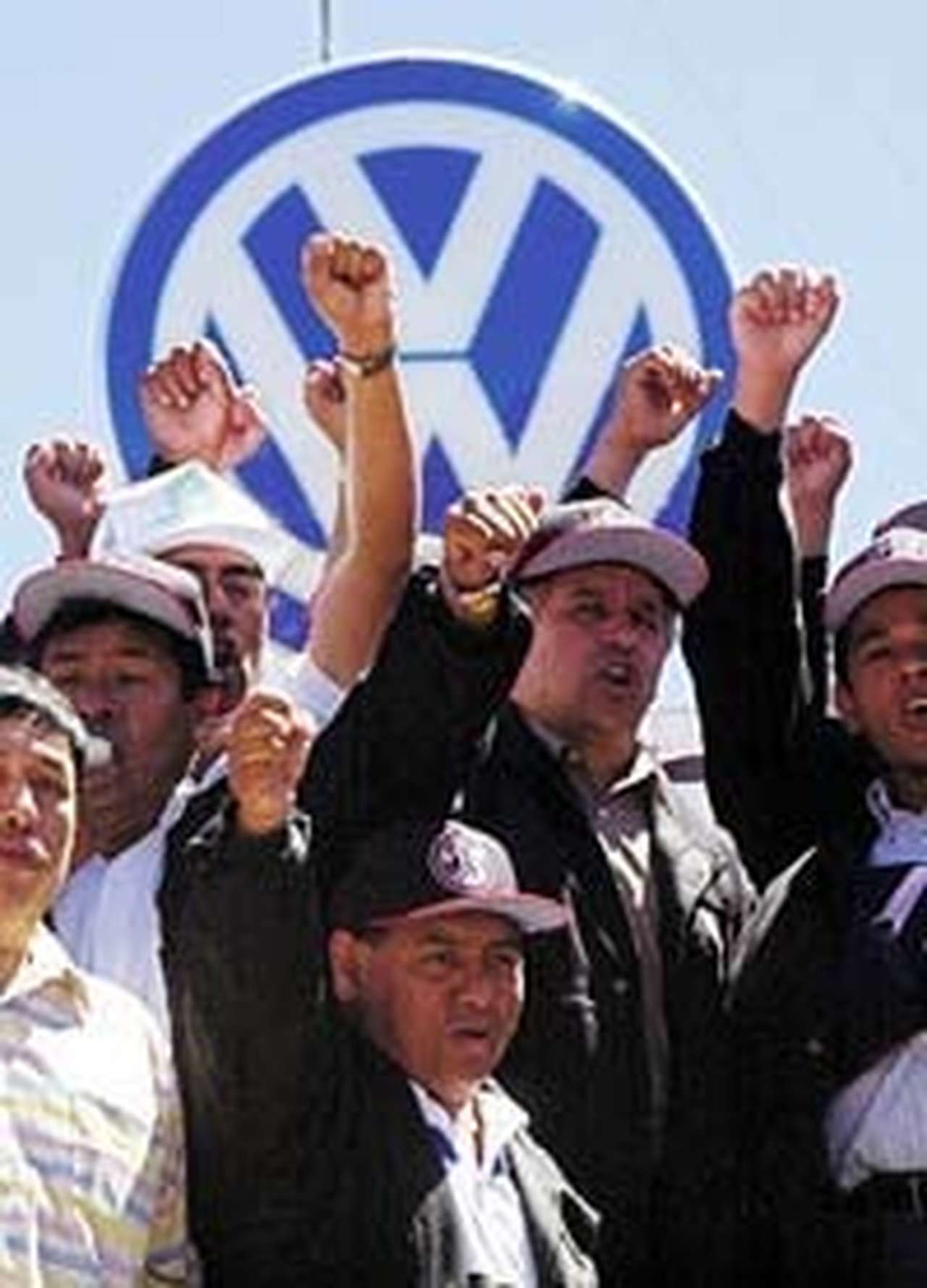 VW потерял в Бразилии 13.000 автомобилей и 10.500 моторов
