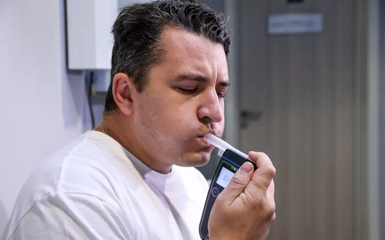 «Спасательный круг» или ловушка? Секрет жвачки, который погубит ваши прав