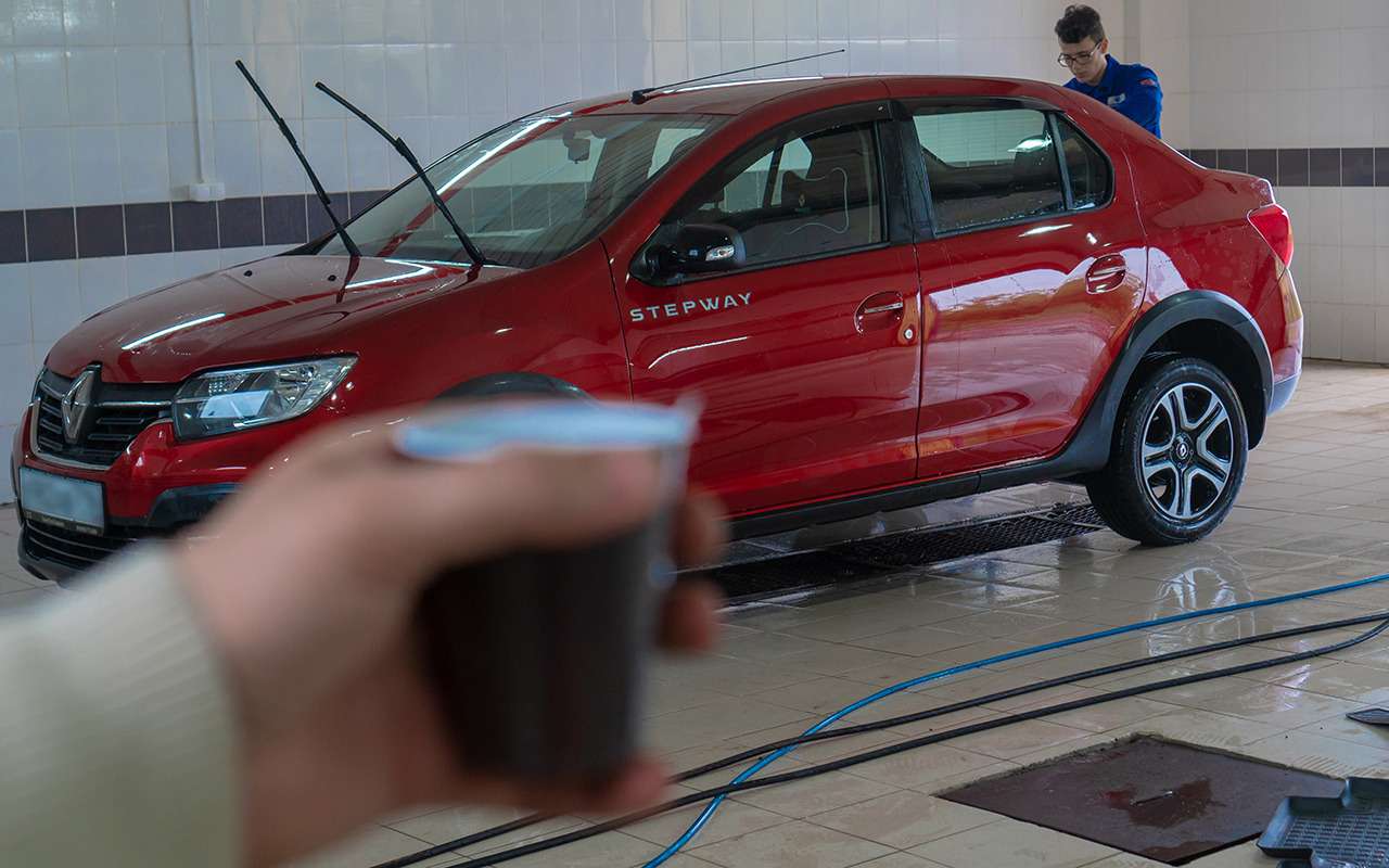 Эксперты рассказали, как бюджетно помыть автомобиль на мойке