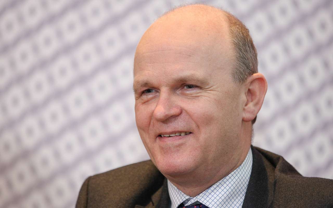 И целого ВАЗа мало: Николя Мор пошел на повышение