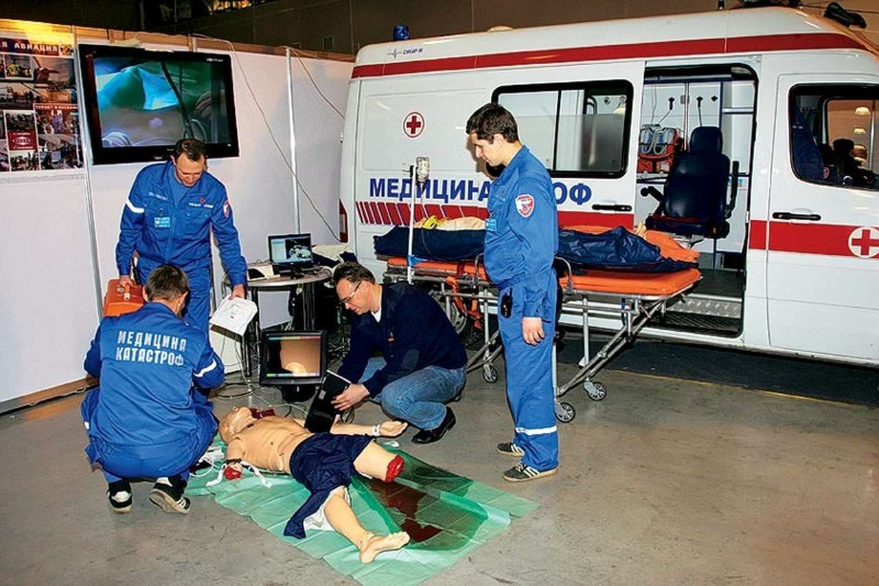 Дождаться «скорой»