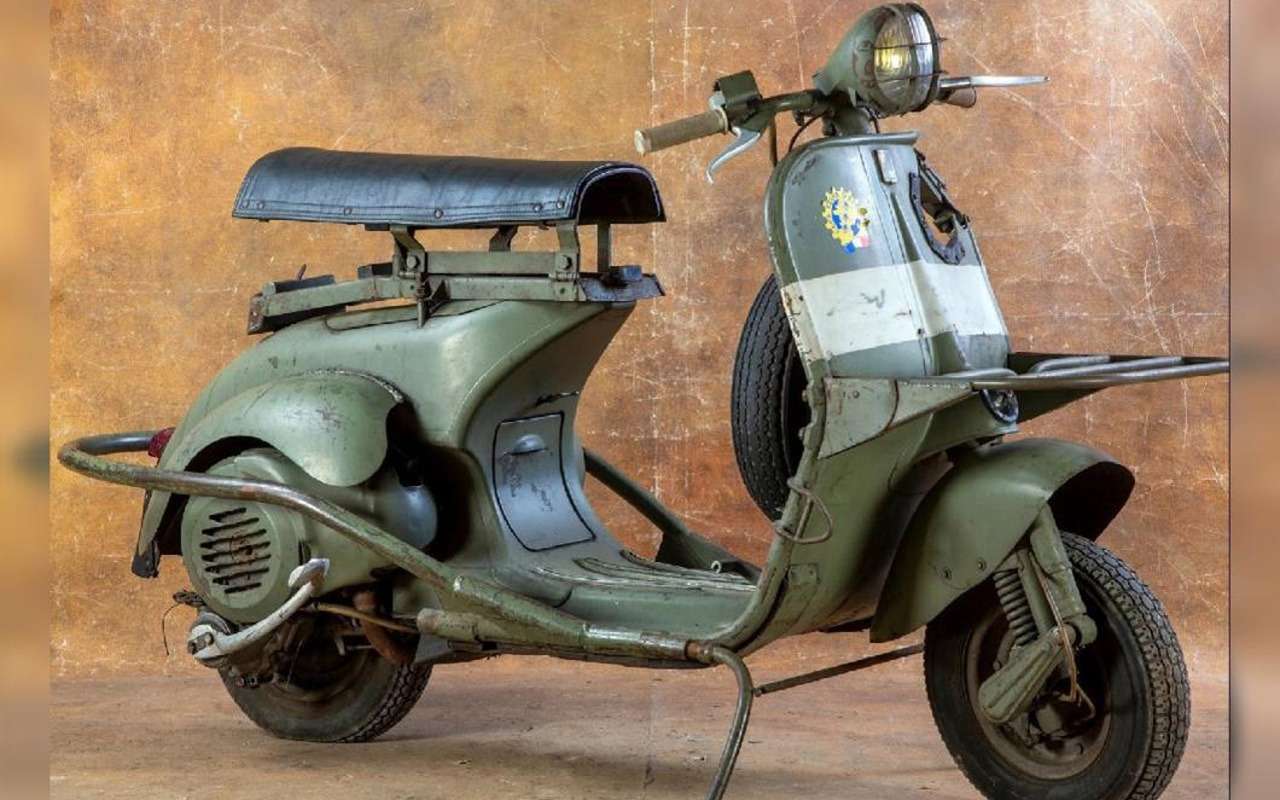 Vespa Piaggio Militaire