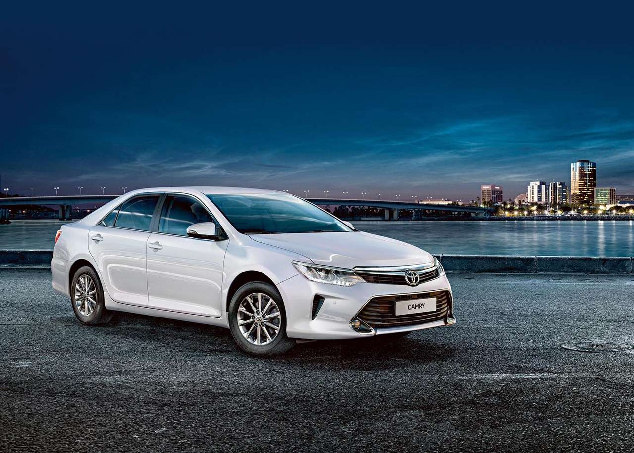 Toyota Camry от 1 295 000 руб., оптимальная версия 1 566 000 руб., КАР от 11,64 руб./км