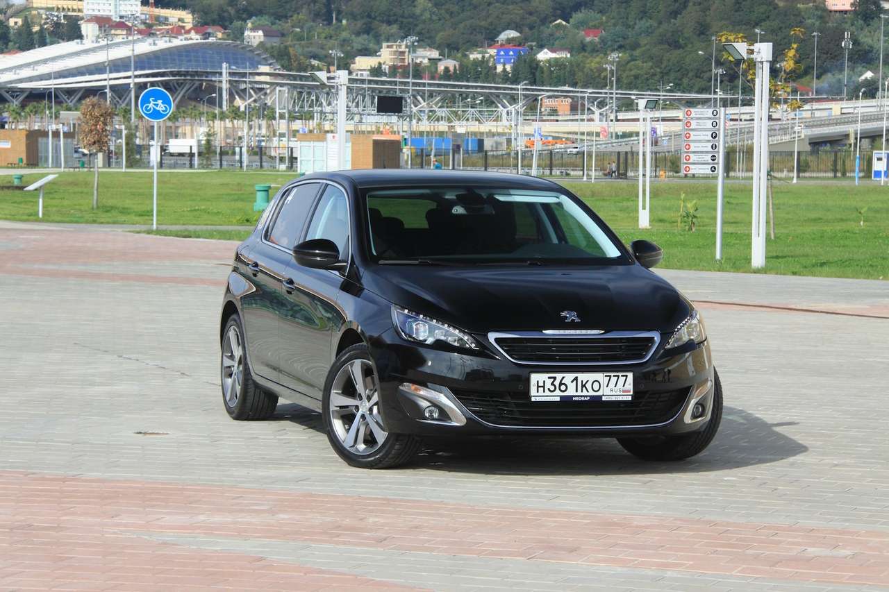 Тест-драйв Peugeot 308: постараться остаться