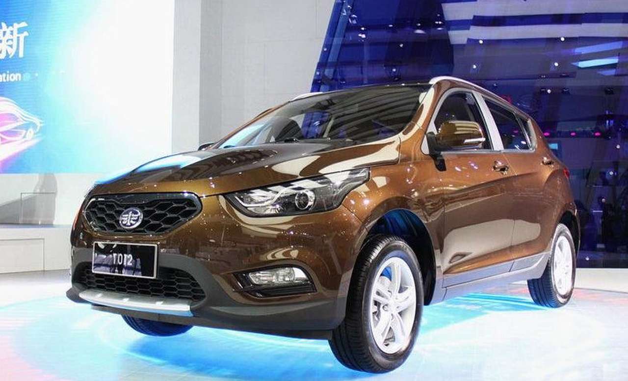 Китайская FAW готовится привезти в Россию кроссоверы Junpai D60 и Х80