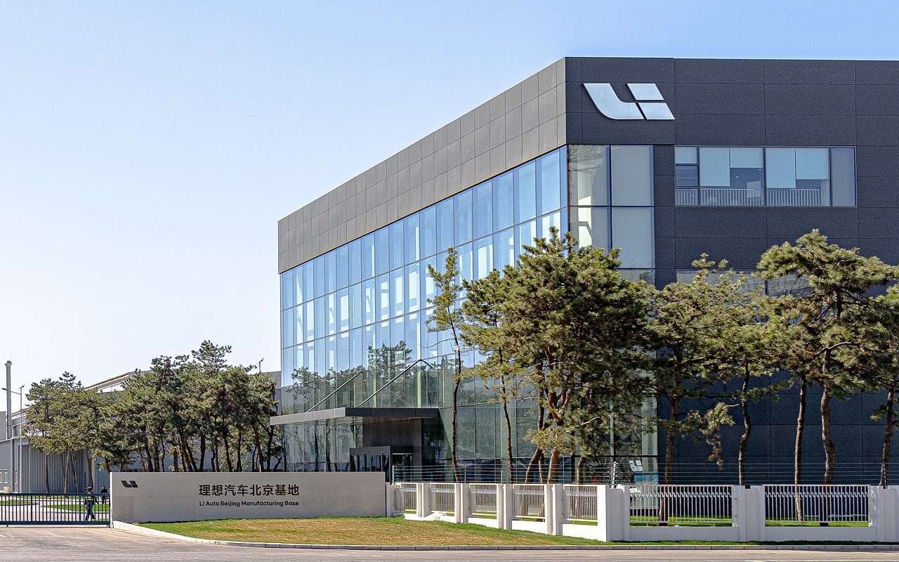 Офис Li Auto, Li Auto M8