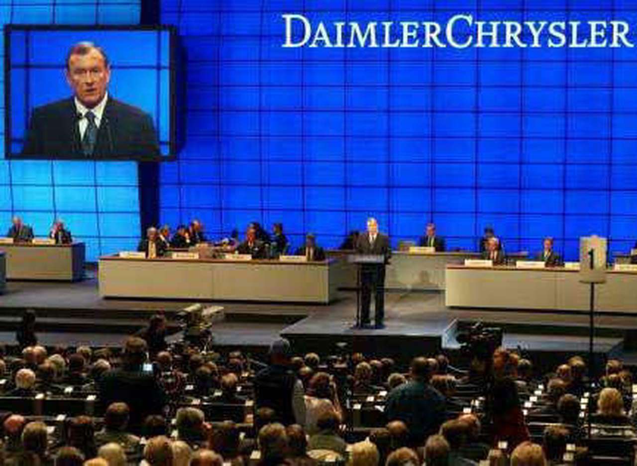 DaimlerChrysler обещает $40 млрд. инвестиций в США