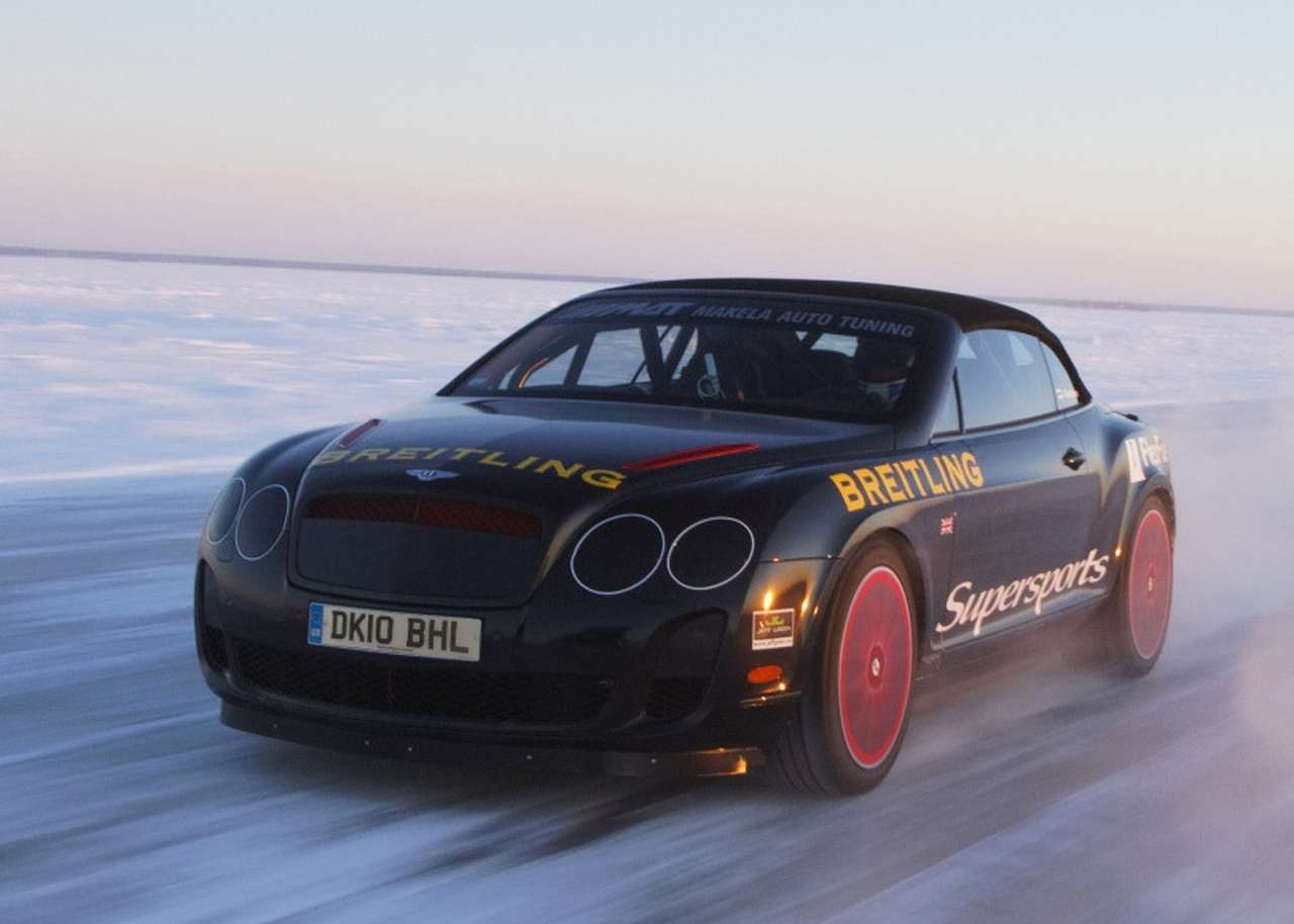 Bentley установил рекорд скорости на льду на кабриолете