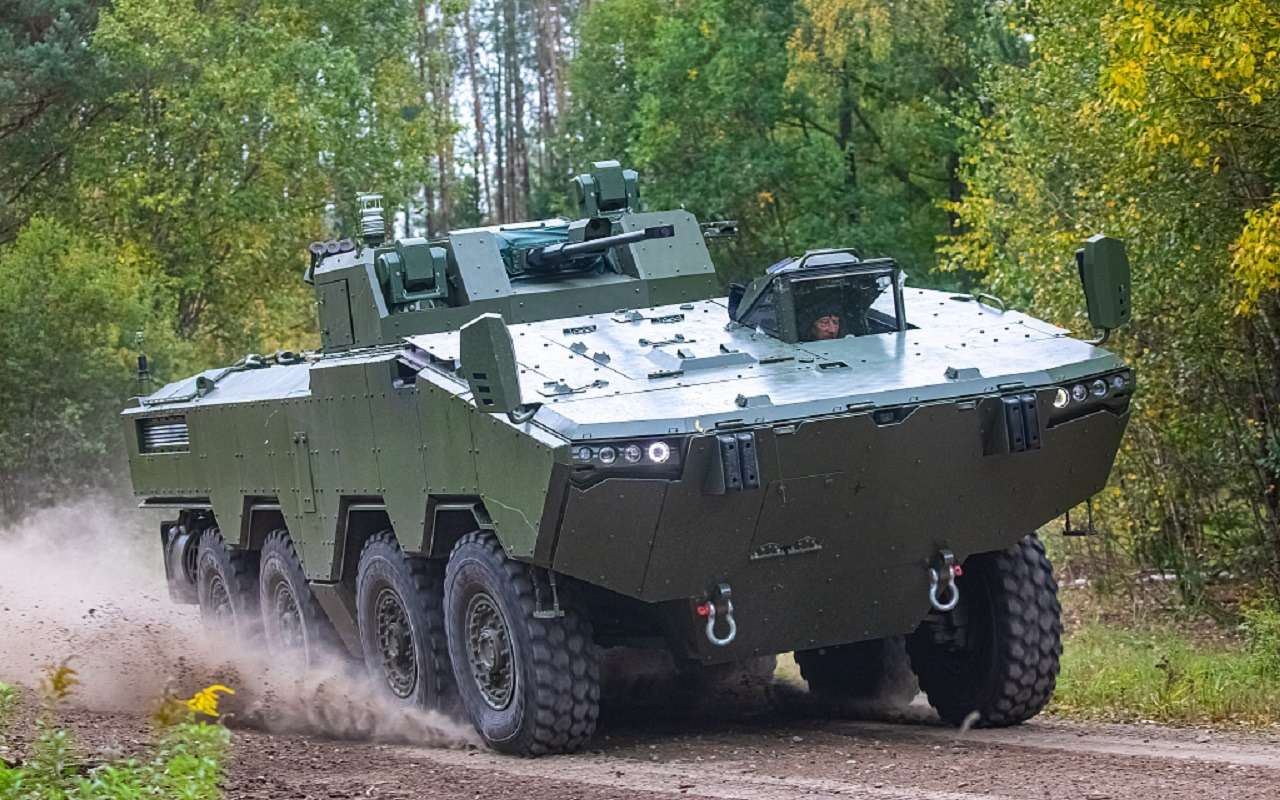 Бумеранг, Волат, Алтуг: военная техника будущего