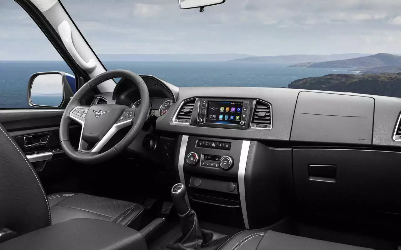 Салон УАЗа Патриота образца 2016 года