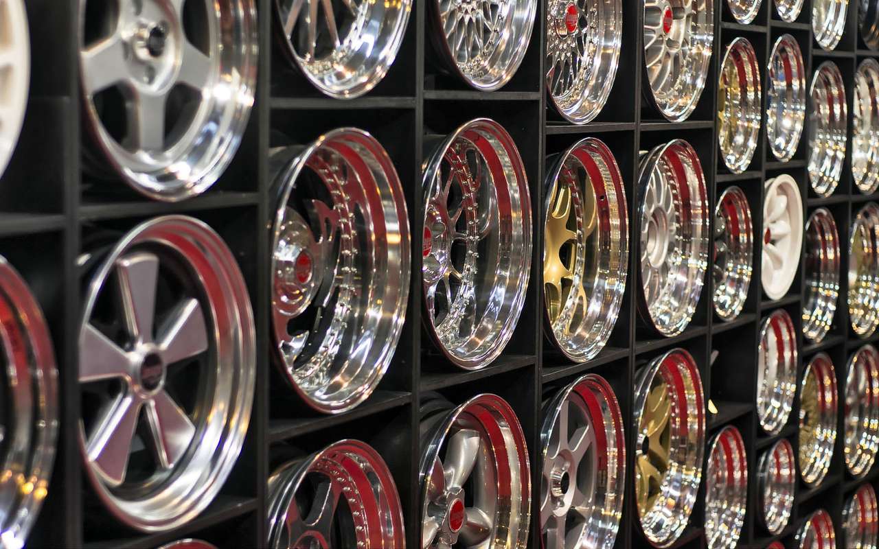 Росстандарт назвал марки 10 опасных колесных дисков