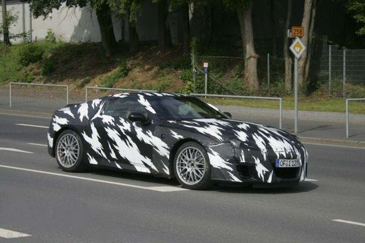 Шпионское фото новой Honda NSX