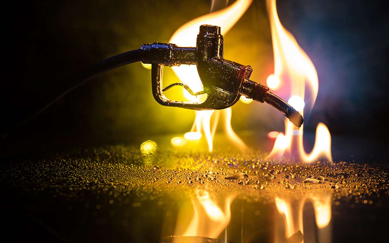 5 частых заблуждений о бензине (есть опасные!)