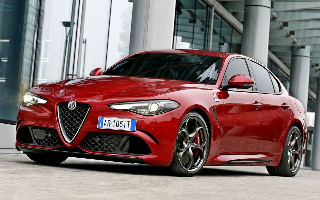 Мастерство не пропьешь: Alfa Romeo Giulia «наказала» Панамеру